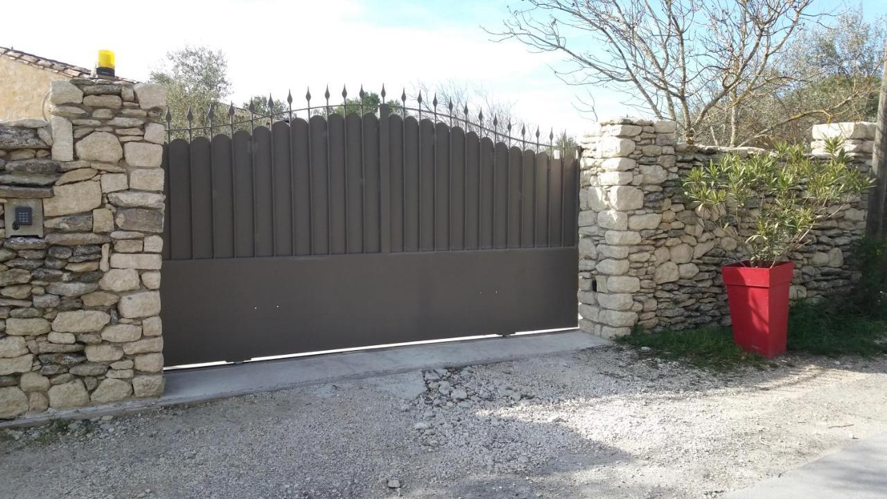 Des Alexandrins Bed & Breakfast Uzès